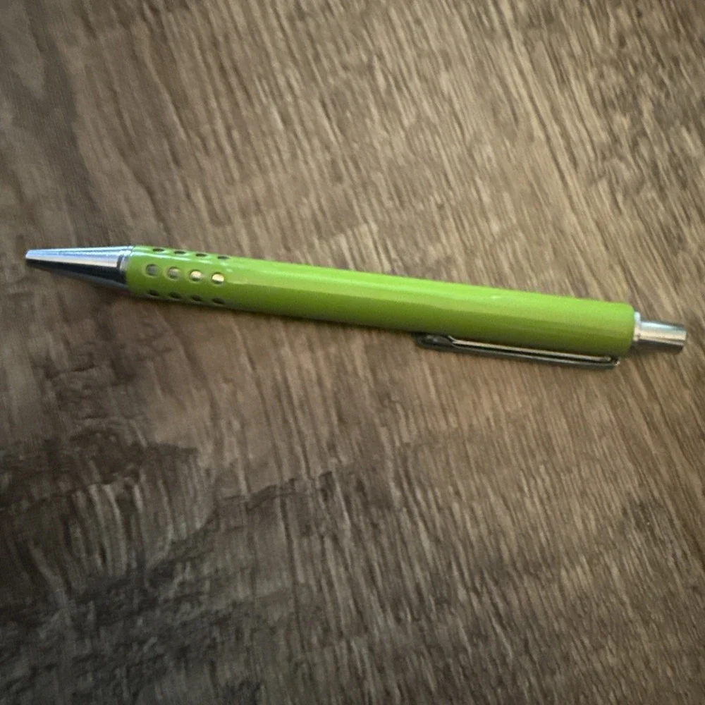 Drug Rep ZYRTEC Collectible Heavy Metal Writing Pen Lime Green Silver Blue Works